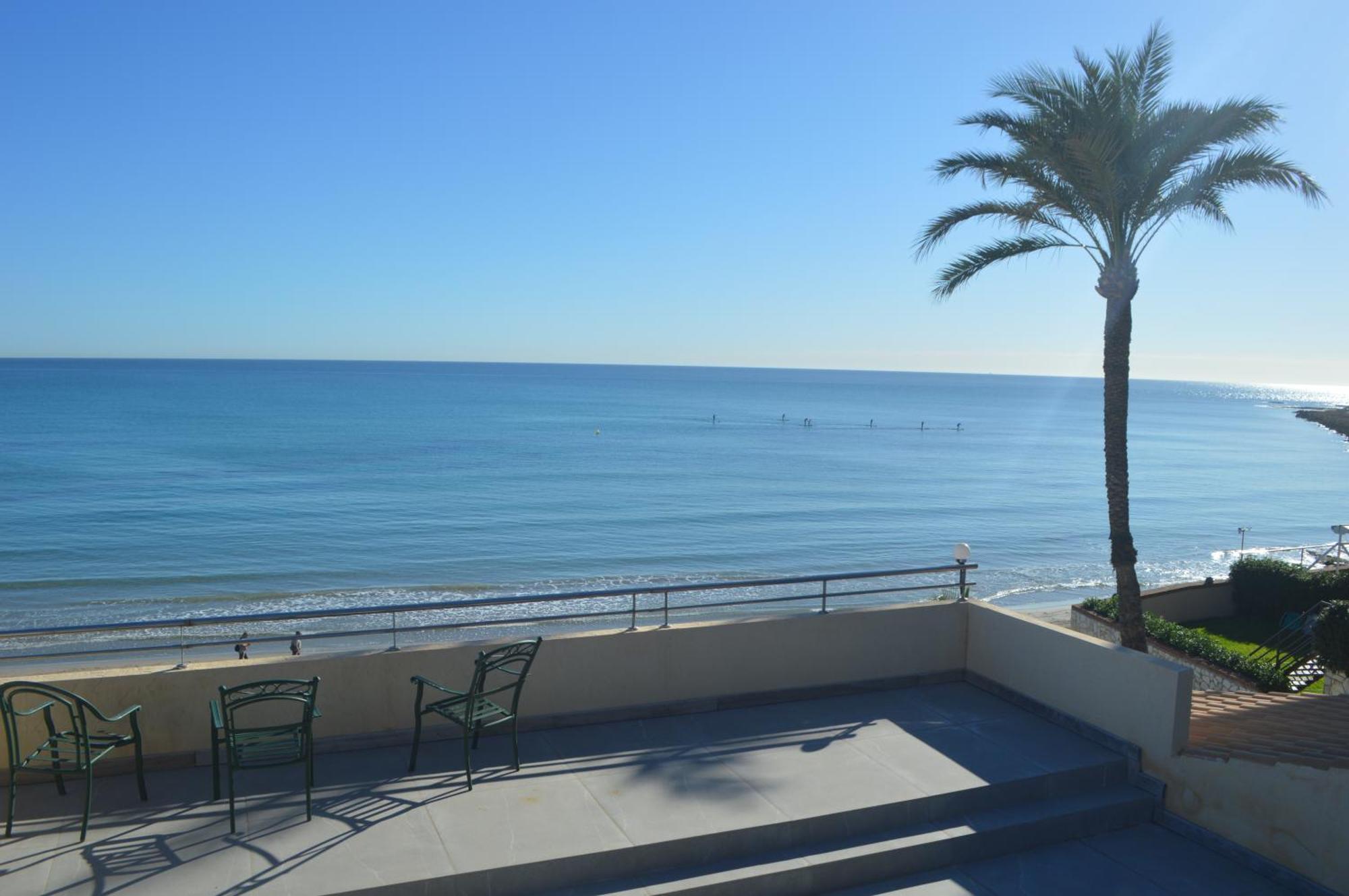Excepcional Apartamento Loft A Pie De Playa En Chalet Roquetes アリカンテ エクステリア 写真