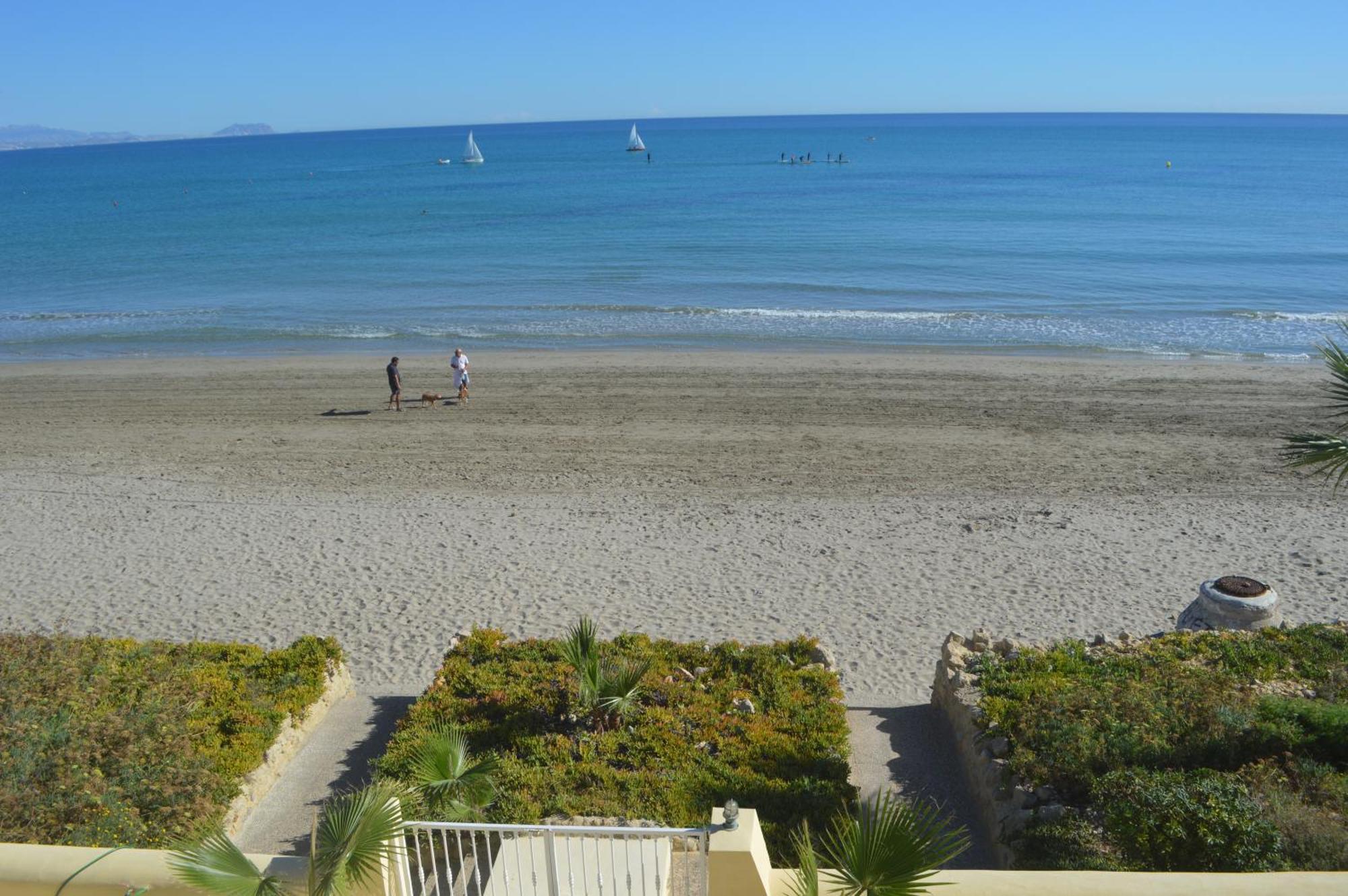 Excepcional Apartamento Loft A Pie De Playa En Chalet Roquetes アリカンテ エクステリア 写真